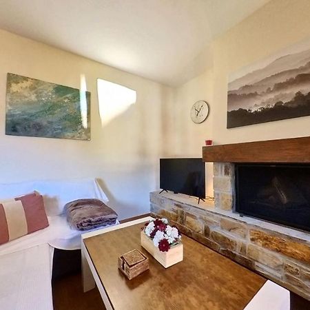 Villa R'Arco - Tucasaenlospirineos Escarrilla Eksteriør billede