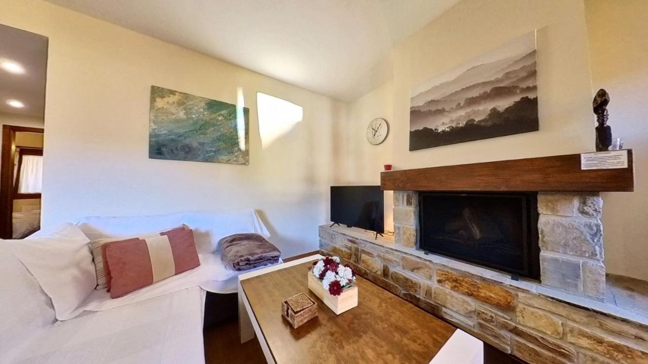 Villa R'Arco - Tucasaenlospirineos Escarrilla Eksteriør billede
