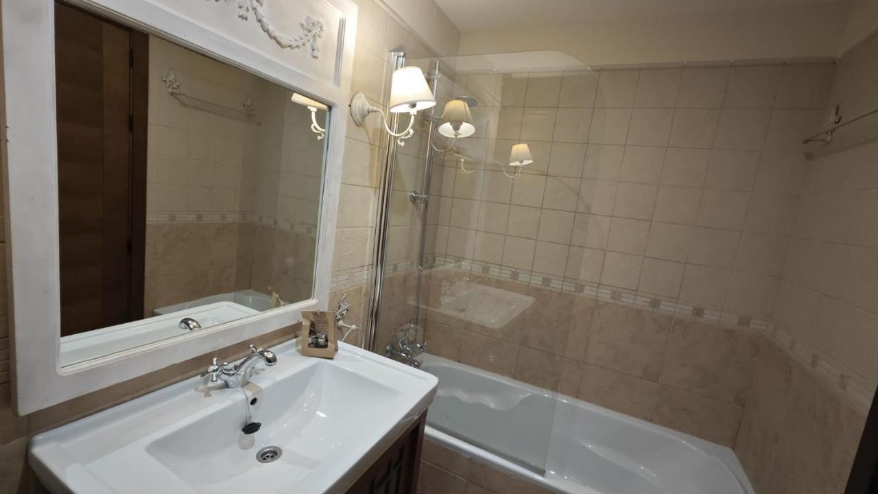 Villa R'Arco - Tucasaenlospirineos Escarrilla Eksteriør billede