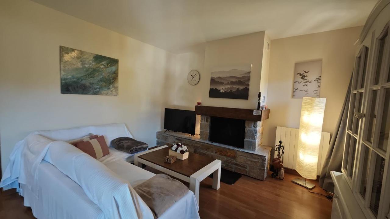 Villa R'Arco - Tucasaenlospirineos Escarrilla Eksteriør billede