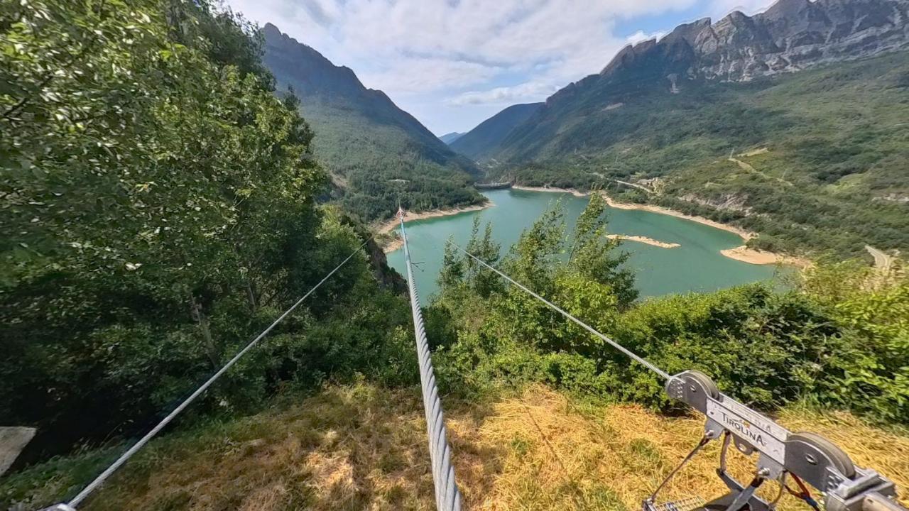 Villa R'Arco - Tucasaenlospirineos Escarrilla Eksteriør billede