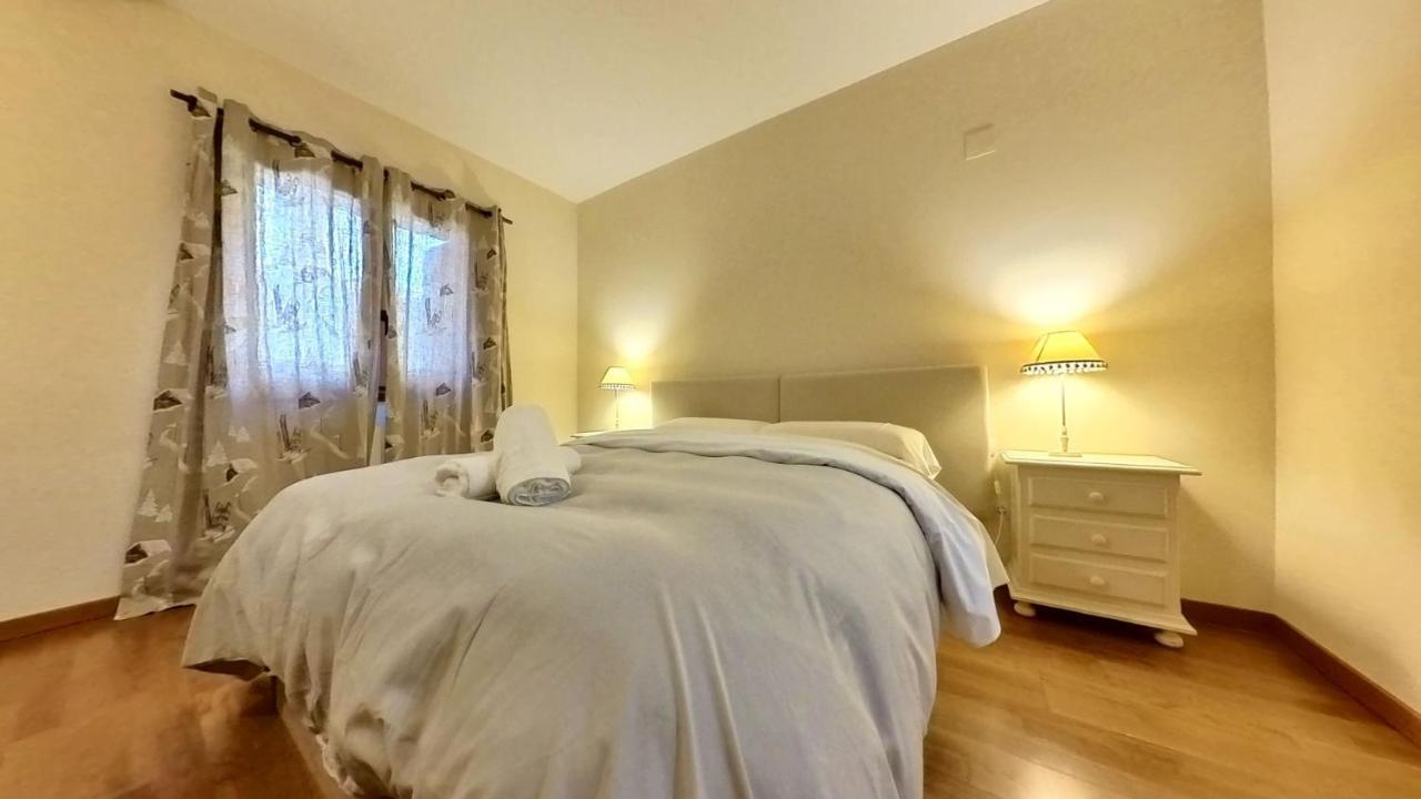 Villa R'Arco - Tucasaenlospirineos Escarrilla Eksteriør billede