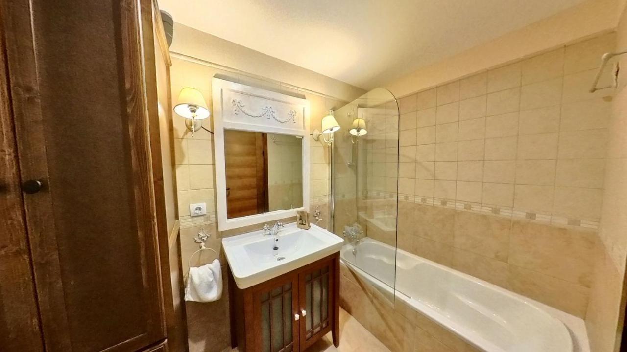 Villa R'Arco - Tucasaenlospirineos Escarrilla Eksteriør billede