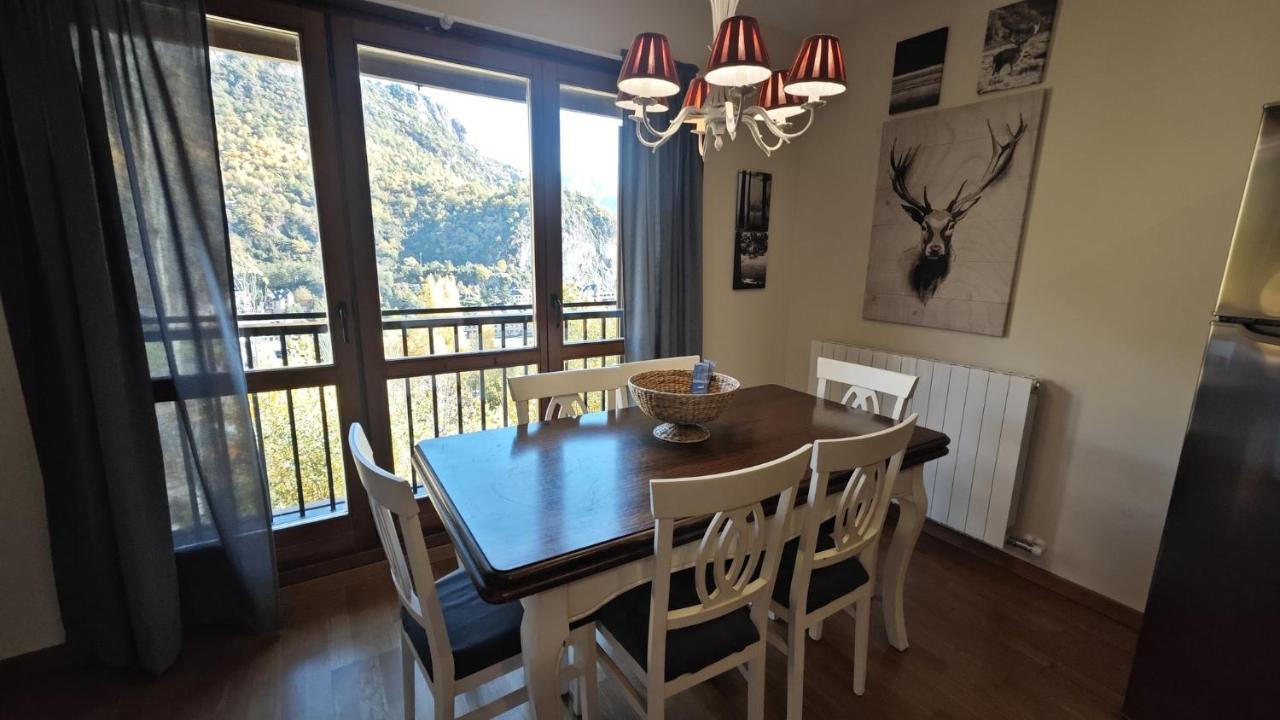 Villa R'Arco - Tucasaenlospirineos Escarrilla Eksteriør billede